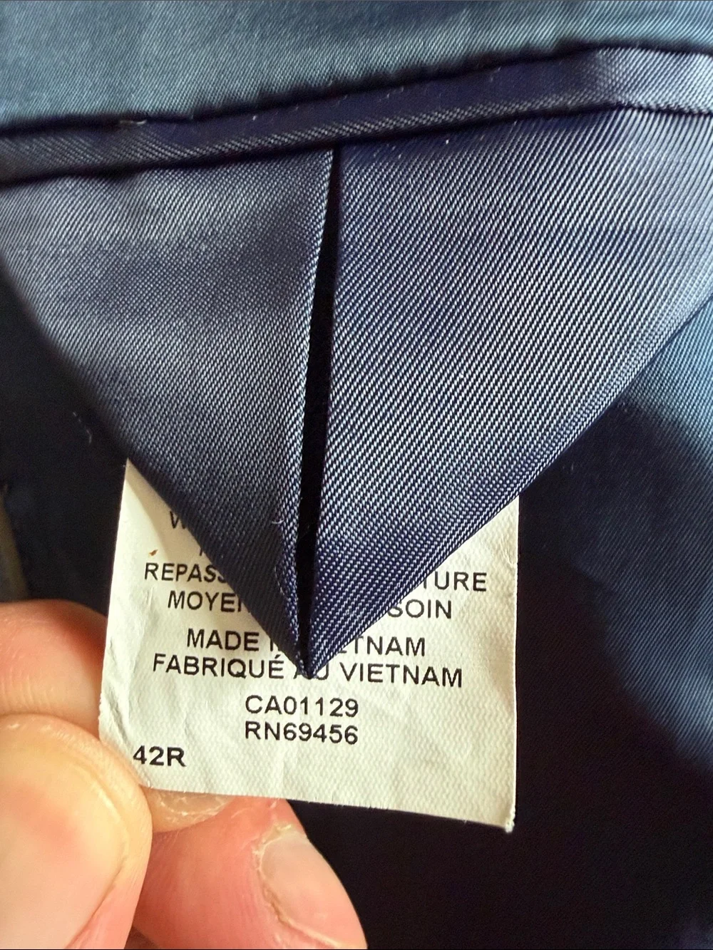 Men's Blue Two-Button Blazer - Classic Tailored Jacket